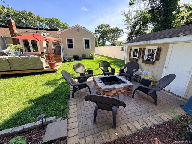 35 Ranch Drive, Shirley, NY 11967
