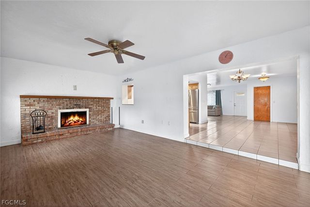 1802 SE 11th PL, Cape Coral, FL 33990