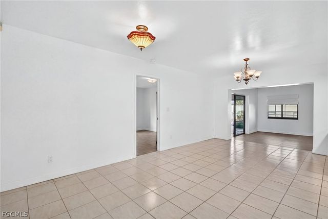 1802 SE 11th PL, Cape Coral, FL 33990