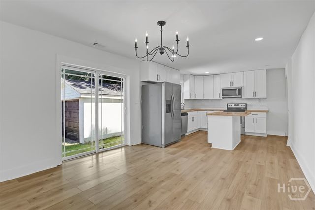 636 W 48th Street, Savannah, GA 31405