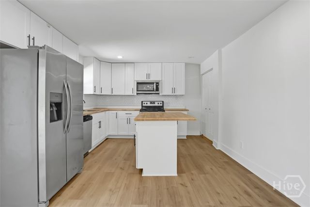 636 W 48th Street, Savannah, GA 31405