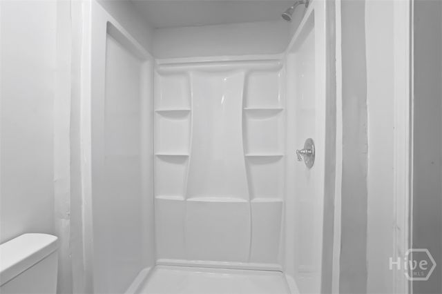 636 W 48th Street, Savannah, GA 31405