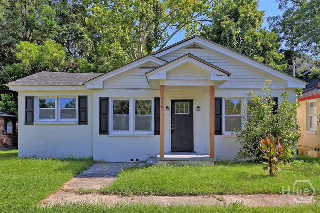 636 W 48th Street, Savannah, GA 31405