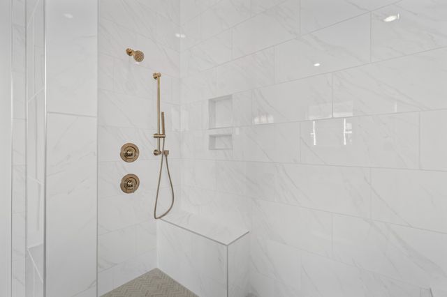 5001 Fairhaven Cir, Thompsons Station, TN 37179