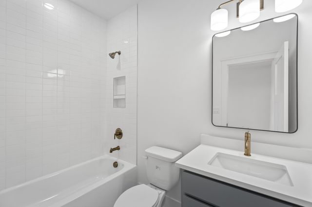 5001 Fairhaven Cir, Thompsons Station, TN 37179