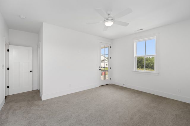 5001 Fairhaven Cir, Thompsons Station, TN 37179