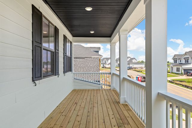 5001 Fairhaven Cir, Thompsons Station, TN 37179