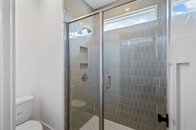 5001 Fairhaven Cir, Thompsons Station, TN 37179