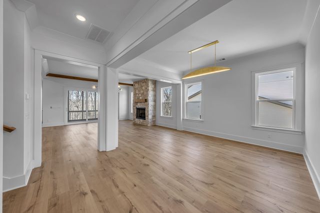 5001 Fairhaven Cir, Thompsons Station, TN 37179