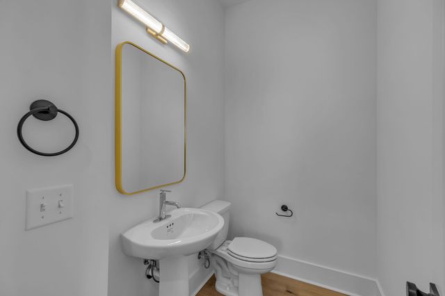 5001 Fairhaven Cir, Thompsons Station, TN 37179