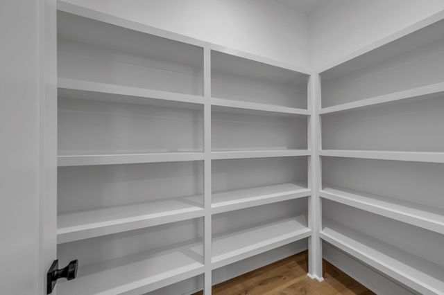 5001 Fairhaven Cir, Thompsons Station, TN 37179