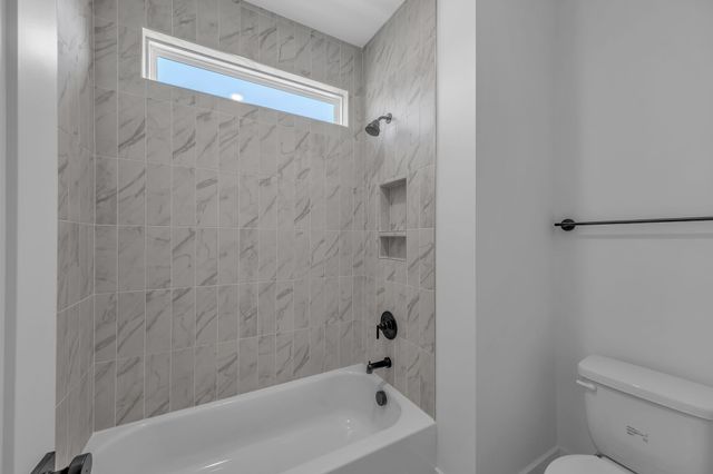 5001 Fairhaven Cir, Thompsons Station, TN 37179