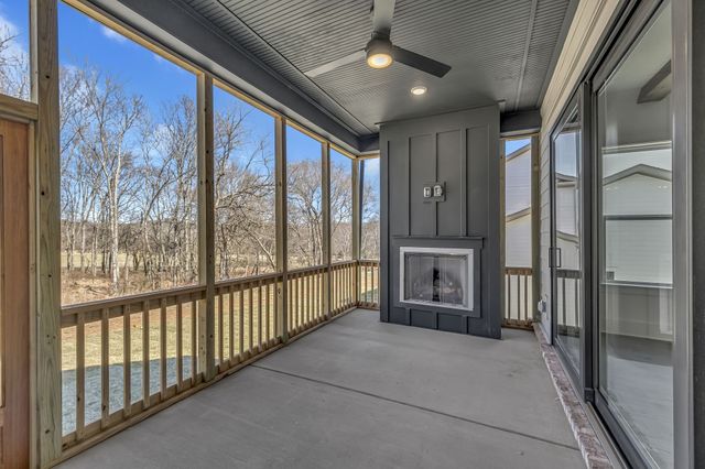 5001 Fairhaven Cir, Thompsons Station, TN 37179