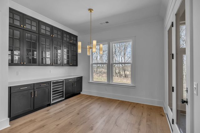 5001 Fairhaven Cir, Thompsons Station, TN 37179