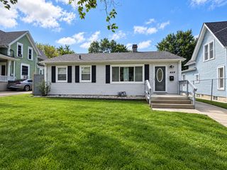 429 ANN Street, Elgin, IL 60120