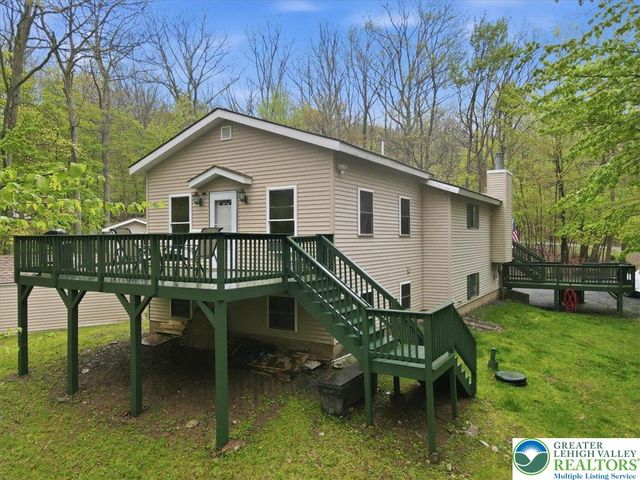 149 McMichaels Court, Chestnuthill Twp, PA 18360