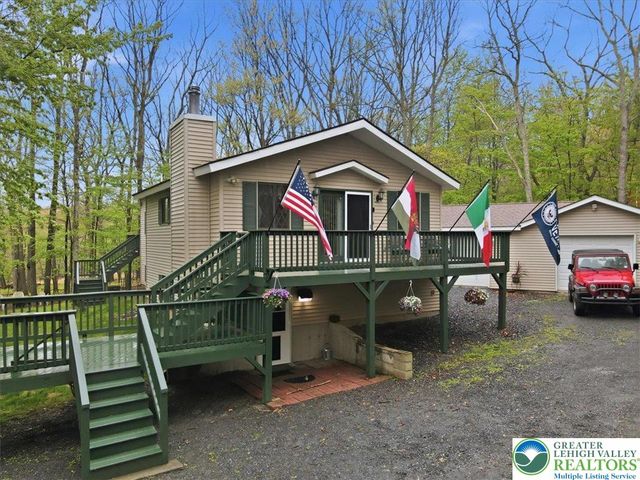 149 McMichaels Court, Chestnuthill Twp, PA 18360