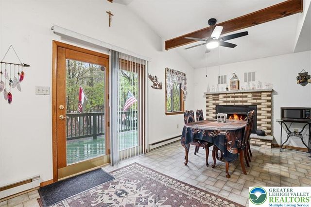 149 McMichaels Court, Chestnuthill Twp, PA 18360