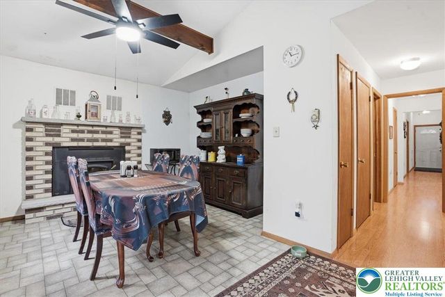 149 McMichaels Court, Chestnuthill Twp, PA 18360