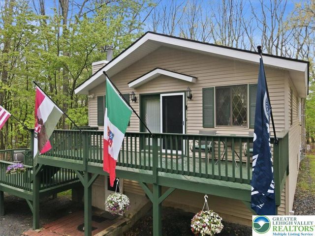149 McMichaels Court, Chestnuthill Twp, PA 18360