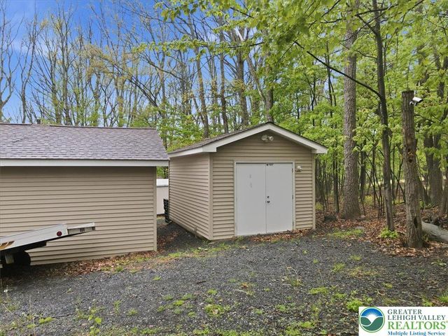 149 McMichaels Court, Chestnuthill Twp, PA 18360