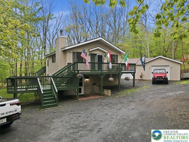 149 McMichaels Court, Chestnuthill Twp, PA 18360