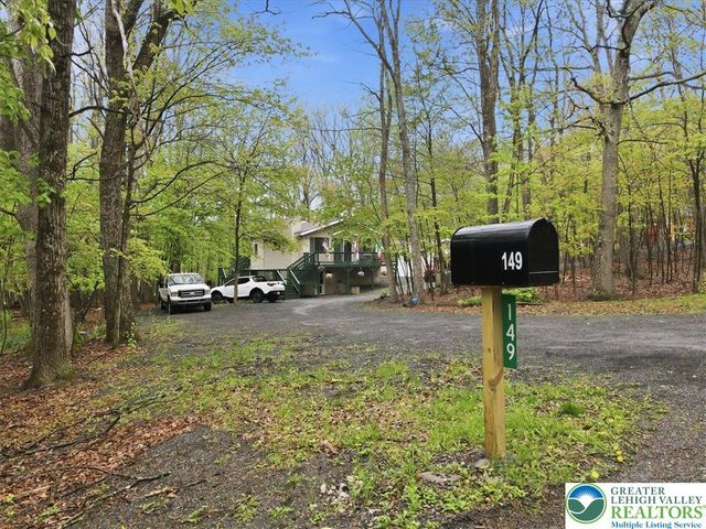 149 McMichaels Court, Chestnuthill Twp, PA 18360