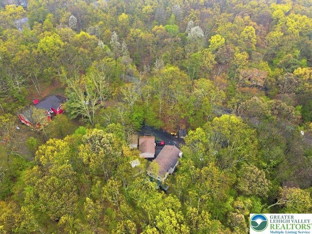 149 McMichaels Court, Chestnuthill Twp, PA 18360
