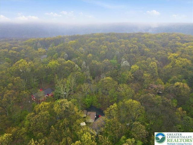 149 McMichaels Court, Chestnuthill Twp, PA 18360