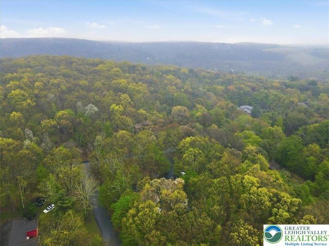 149 McMichaels Court, Chestnuthill Twp, PA 18360