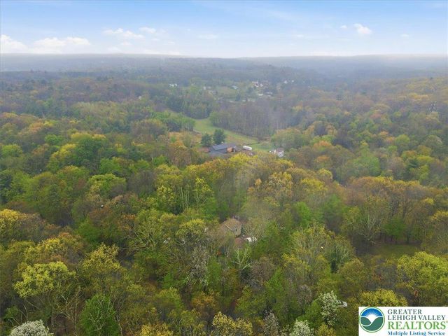 149 McMichaels Court, Chestnuthill Twp, PA 18360