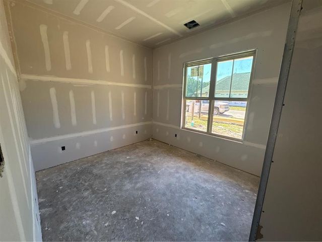 280 Hines Drive, Sulphur, LA 70665