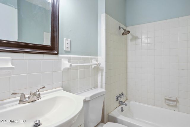 1013 Normandy Drive, Clinton, MS 39056