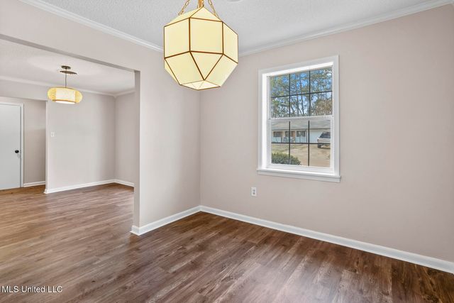 1013 Normandy Drive, Clinton, MS 39056