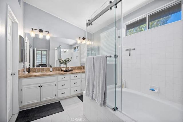 24 Via Gatillo, Rancho Santa Margarita, CA 92688