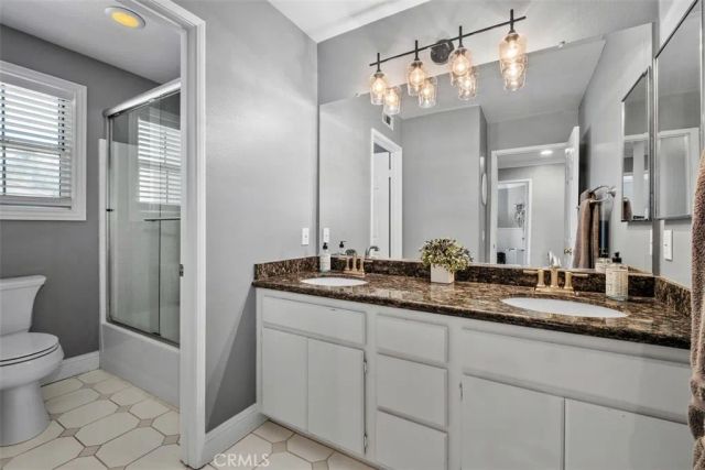 24 Via Gatillo, Rancho Santa Margarita, CA 92688