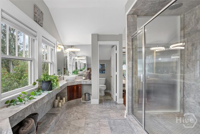 721 E 49th Street, Savannah, GA 31405