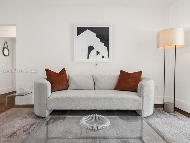 118 NW 103rd St, Miami Shores, FL 33150