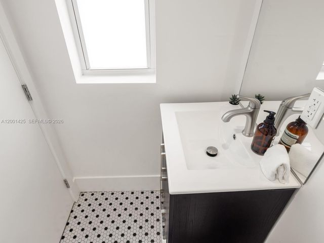 118 NW 103rd St, Miami Shores, FL 33150