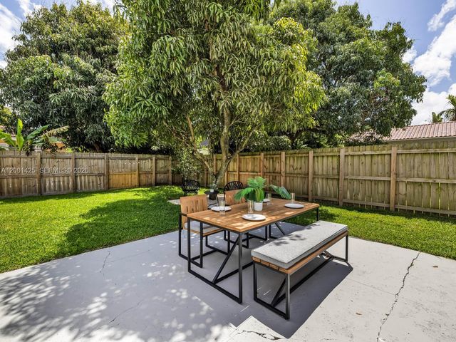 118 NW 103rd St, Miami Shores, FL 33150