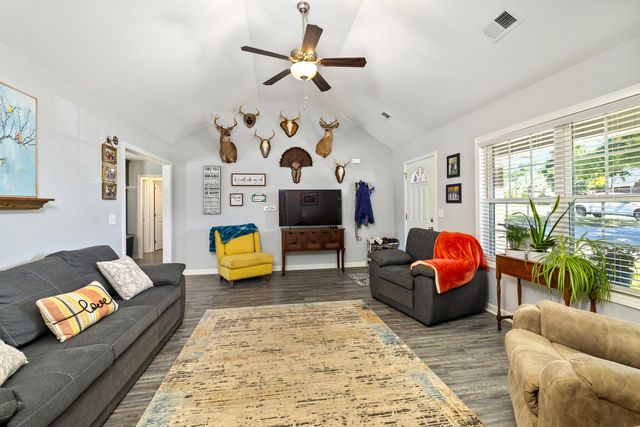 1023 Shortleaf Drive, Manning, SC 29102