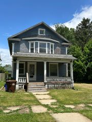 1419 CHESTNUT Street, Rockford, IL 61102