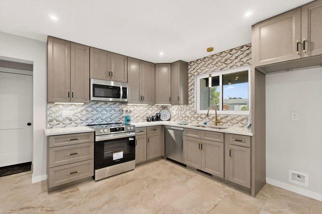 9201 Gutierrez Road NE, Albuquerque, NM 87111