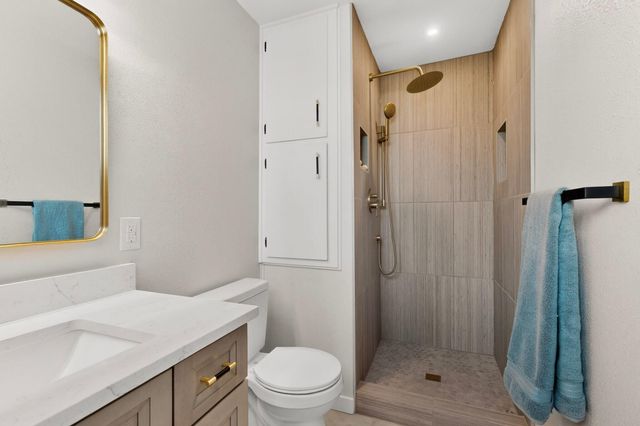 9201 Gutierrez Road NE, Albuquerque, NM 87111