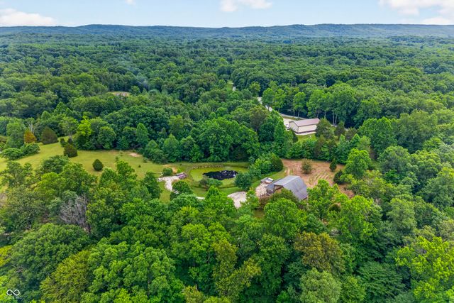 9601 Buffalo Pike, Freetown, IN 47235