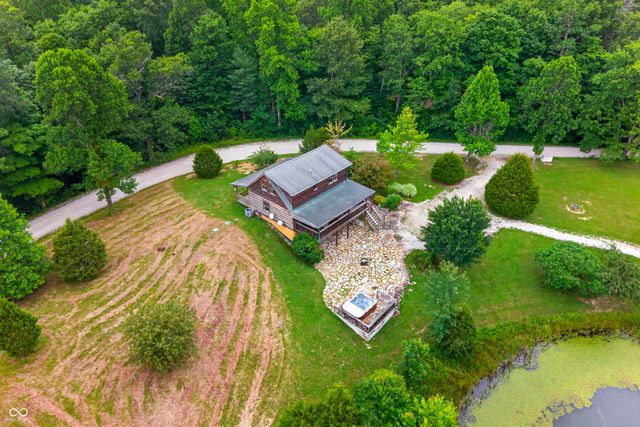 9601 Buffalo Pike, Freetown, IN 47235