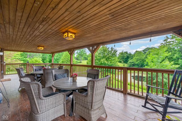 9601 Buffalo Pike, Freetown, IN 47235