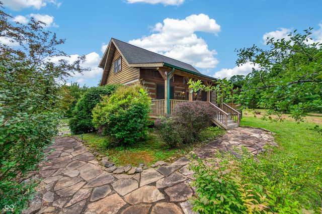 9601 Buffalo Pike, Freetown, IN 47235