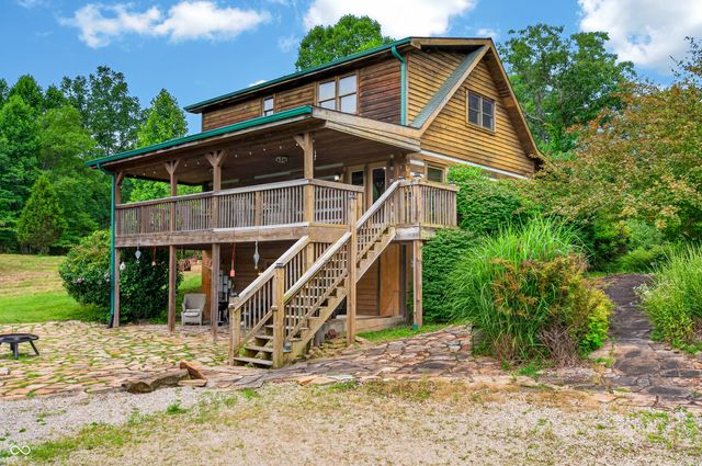 9601 Buffalo Pike, Freetown, IN 47235