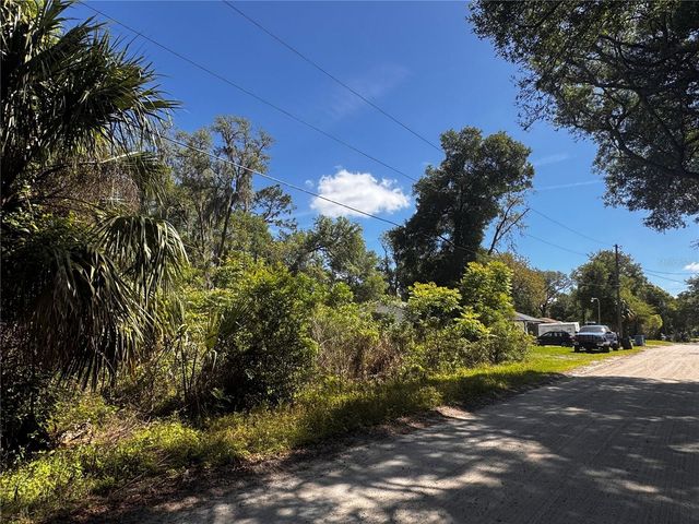 1285 6TH STREET, Orange City, FL 32763